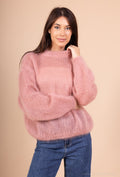 Soft pink kid mohair sweater, fluffy knit, feminine and warm. | Švelniai rožinis moheros megztinis – moteriškas, purus ir šiltas.